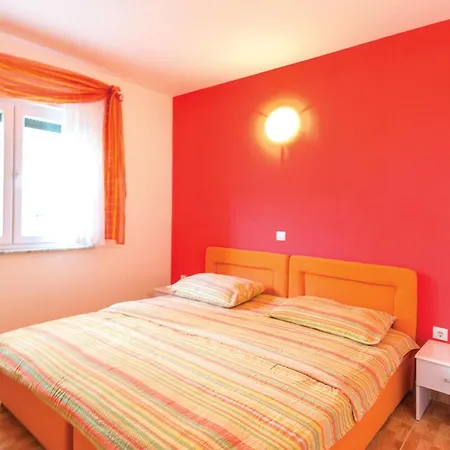 Apartamento 1 Bedroom Beautiful In *