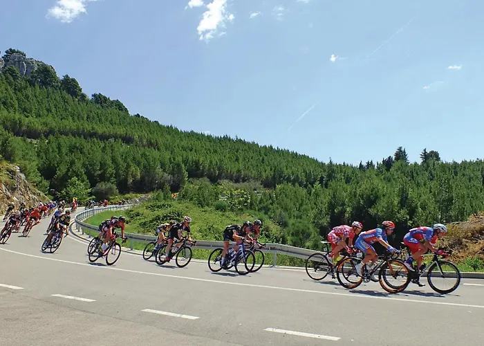 1 Bedroom Beautiful In Makarska